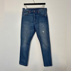 LEVIS - 501 Distressed Skinny Jeans. Button fly. High rise. Size: 28 (6).